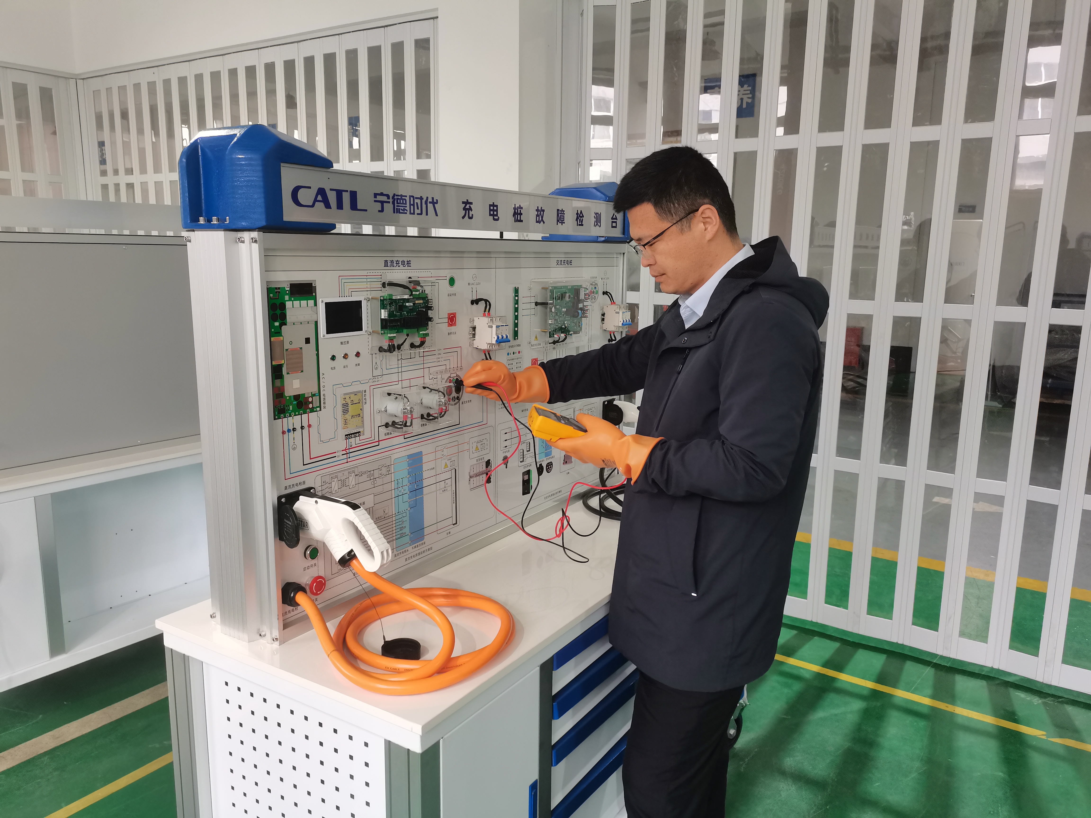 機務技術事業部參加寧德時代L2等級培訓