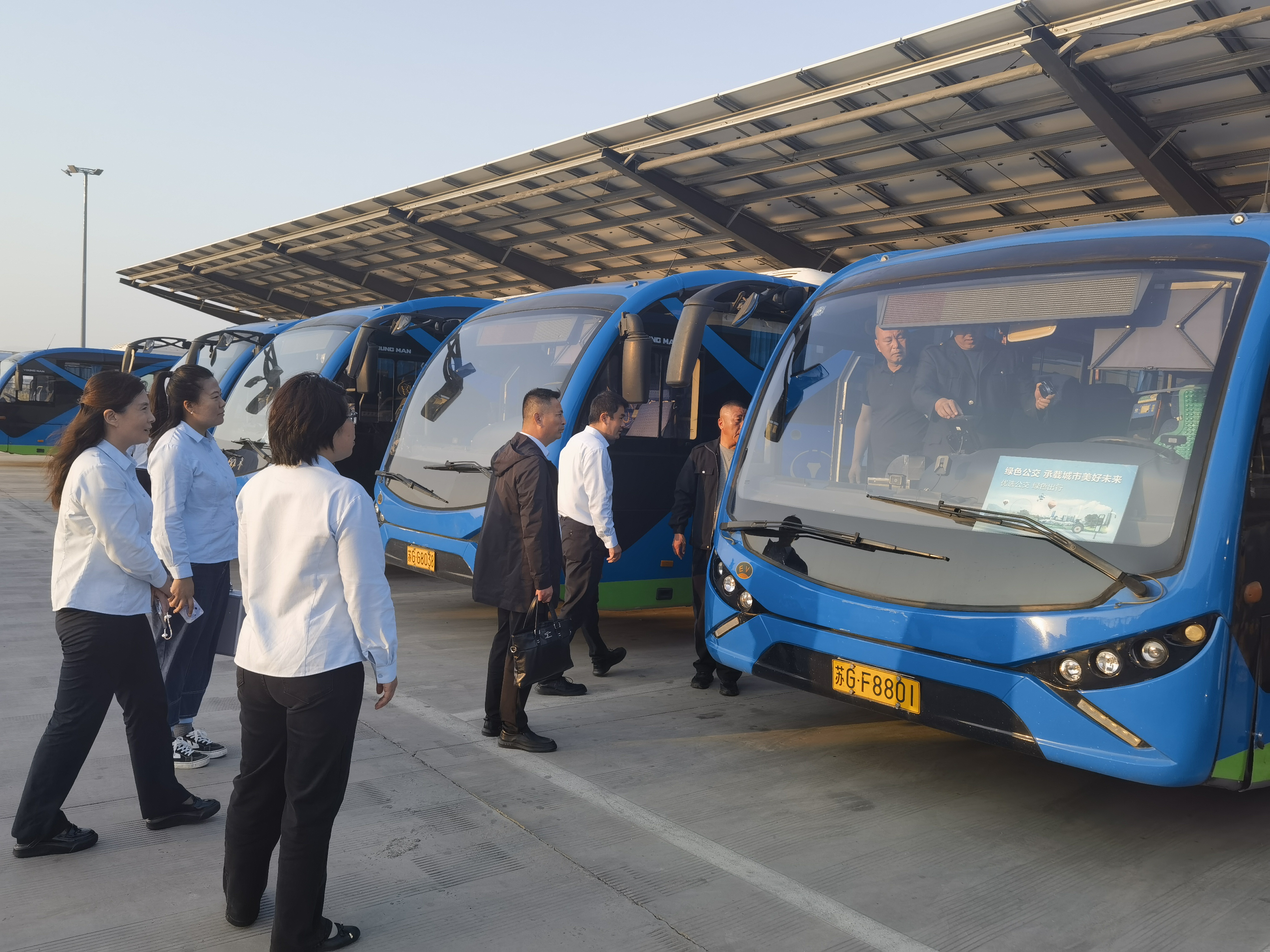 公交集團經營發展事業部開展換季安全綜合大檢查