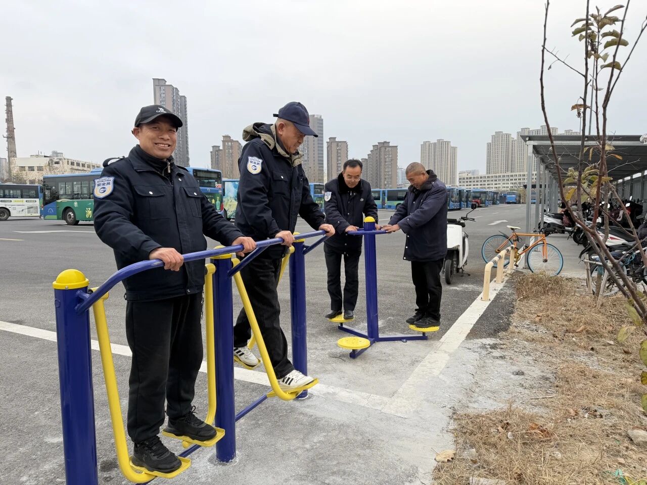 【我為一線辦實事】健身器材進公交場站，關懷舉措暖一線職工