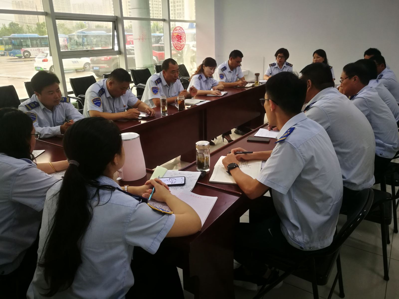 公交集團(tuán)經(jīng)營發(fā)展事業(yè)部部署落實(shí)中秋國慶期間作風(fēng)建設(shè)工作