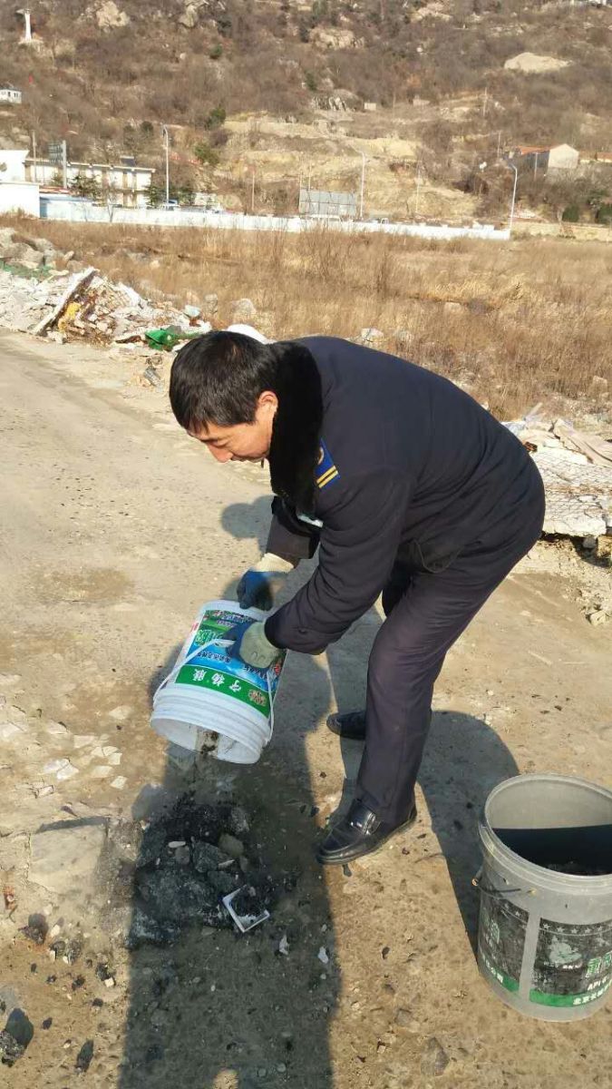 公交快速公司東區車隊用心做好定制班線服務工作