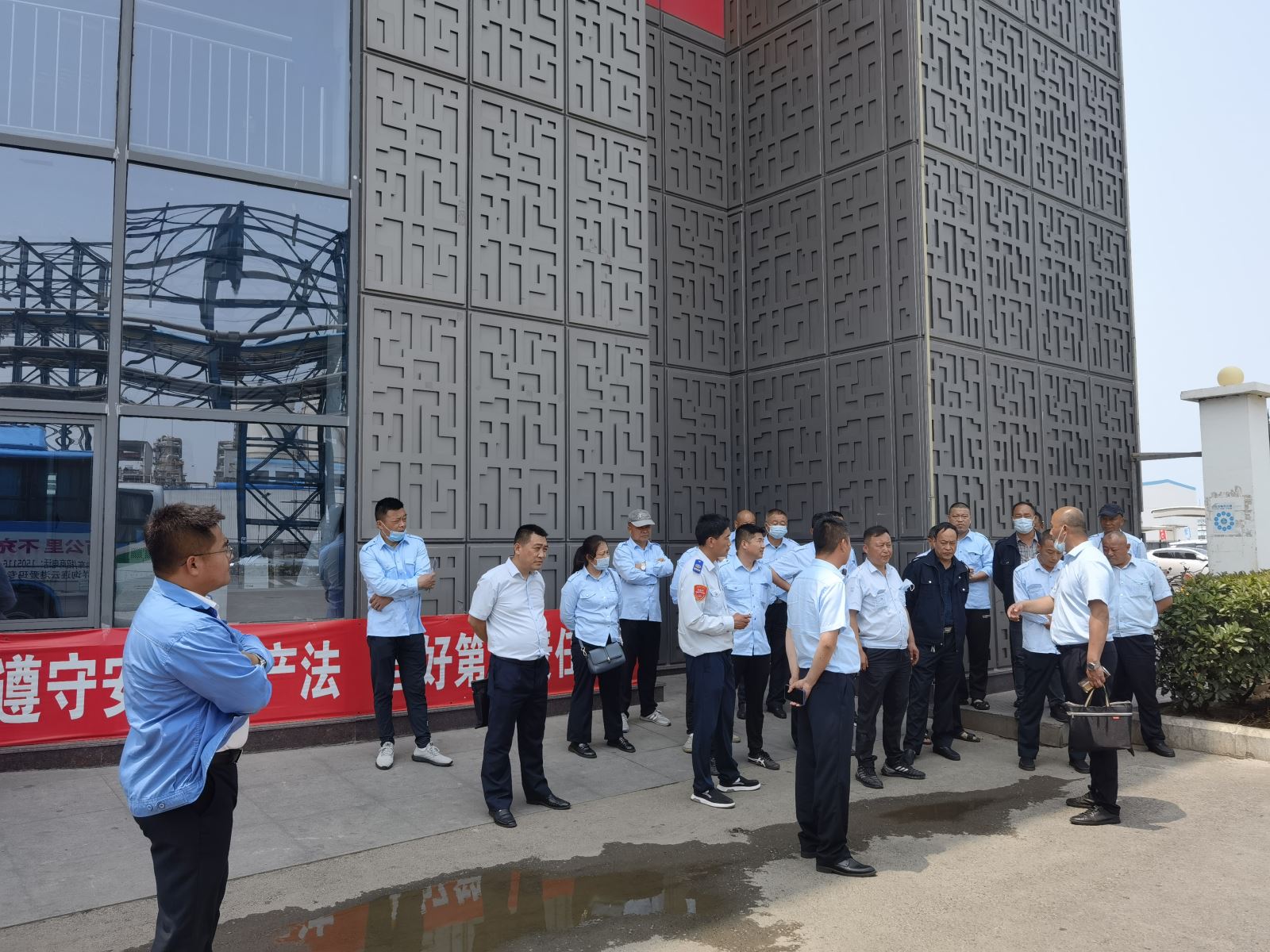 激發(fā)班組活力，弘揚(yáng)“頭雁”精神 經(jīng)營(yíng)發(fā)展事業(yè)部組織召開(kāi)安全合格班組及文明線創(chuàng)建啟動(dòng)會(huì)議