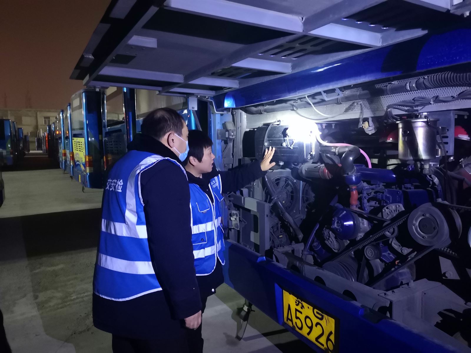 公交集團公交事業一部常抓不懈做好夜查工作