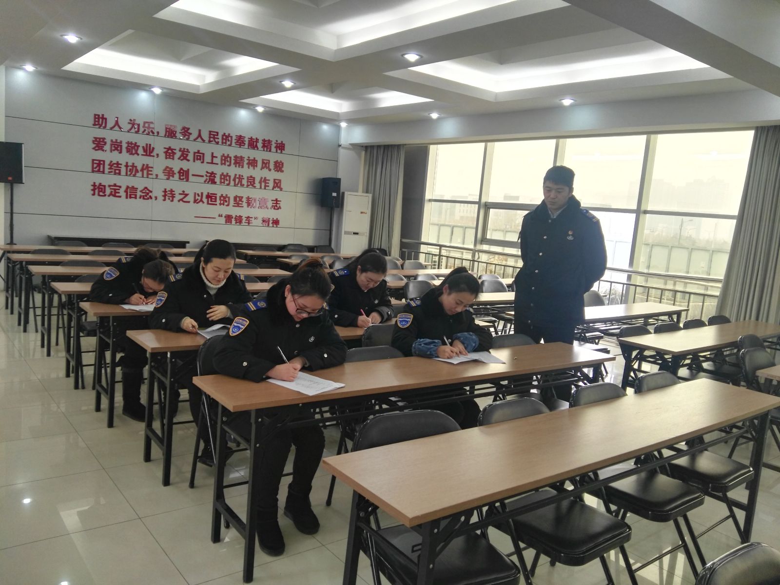 公交集團開展服務熱線第四季度業務技能測試