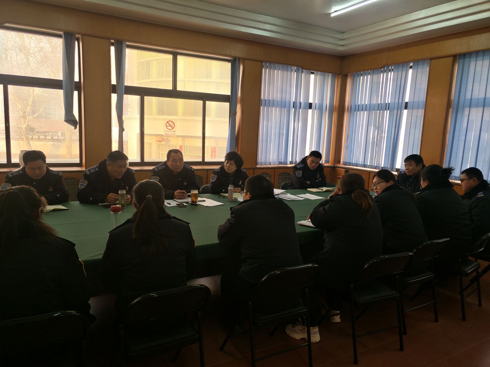 公交集團(tuán)經(jīng)營發(fā)展事業(yè)部黨支部召開支部委員會換屆選舉大會