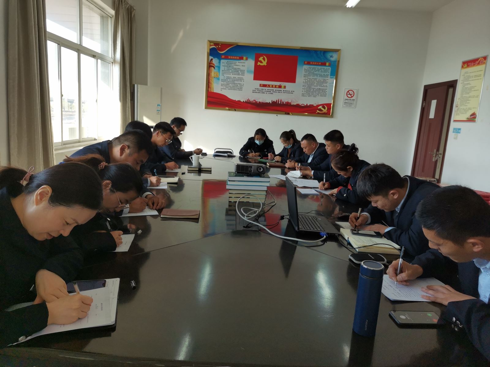 公交集團公交事業二部開展廉政知識測試活動