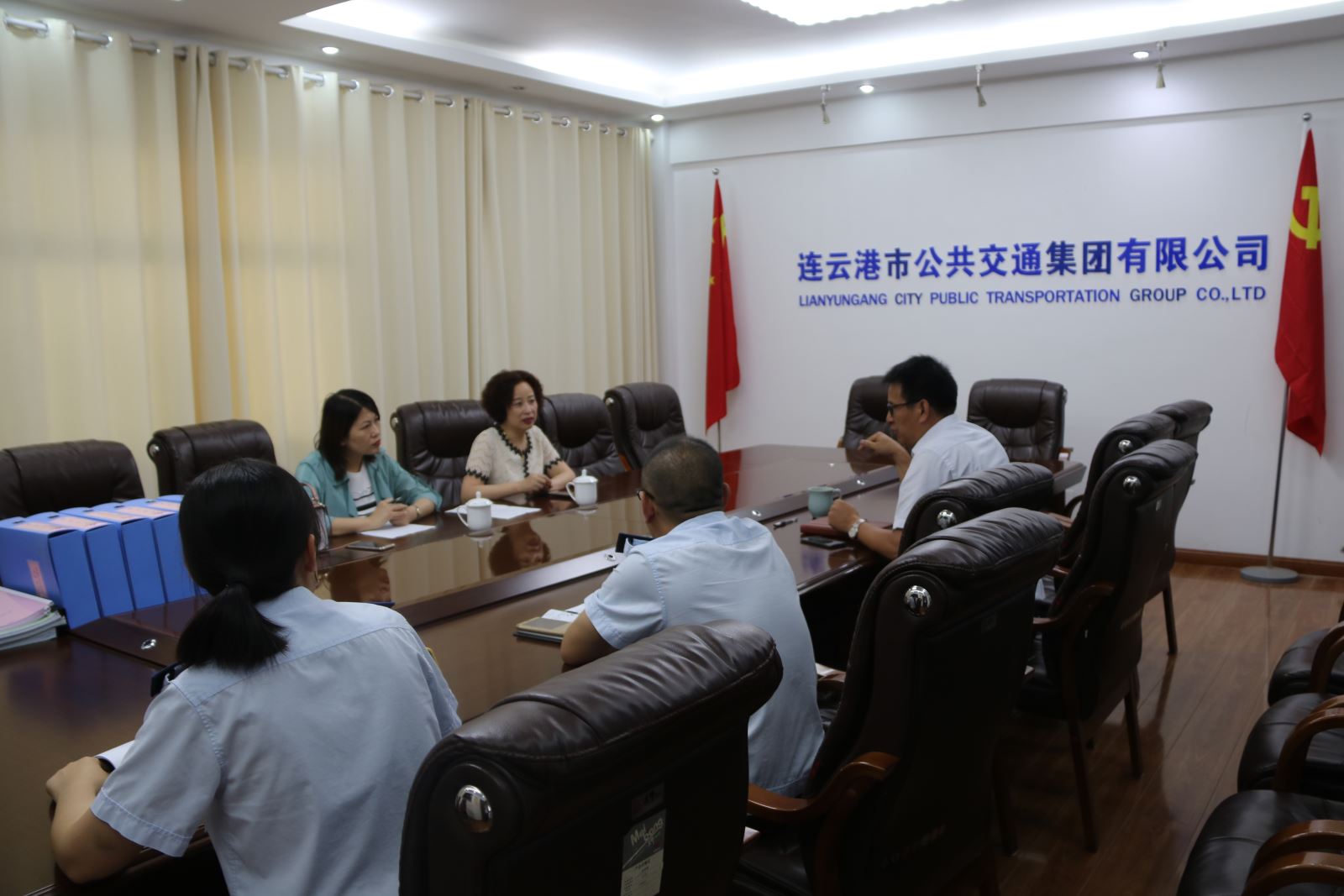 交通控股集團到公交集團督查安全生產月活動開展