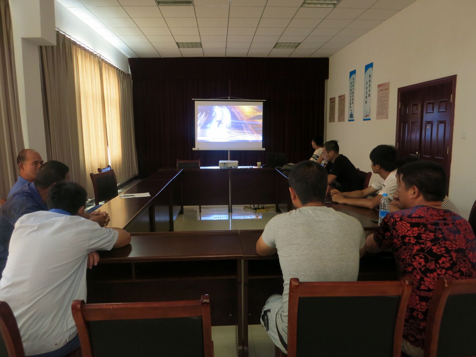 公交大浦廠、維修公司共同開展專題培訓(xùn)活動(dòng)